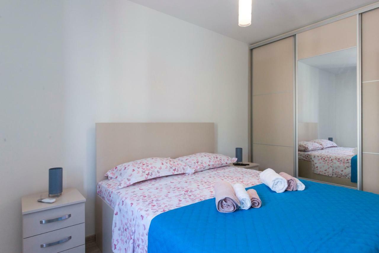 Apartment Medusa Risan Kültér fotó