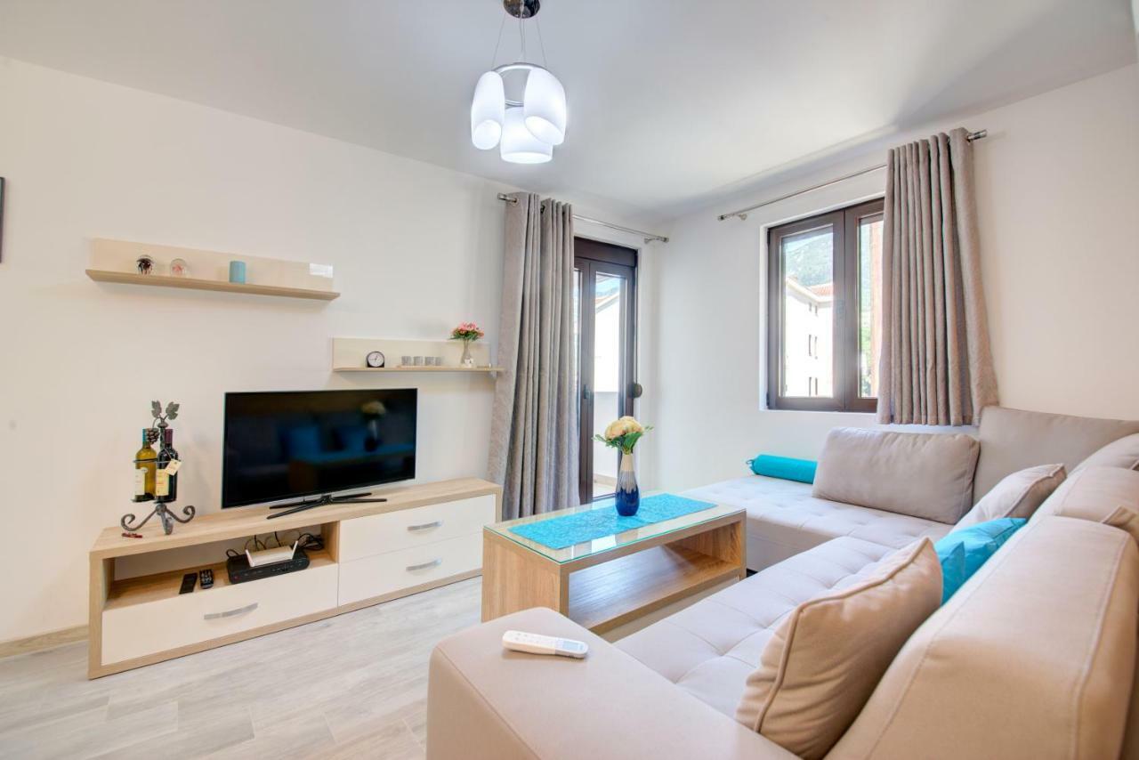 Apartment Medusa Risan Kültér fotó