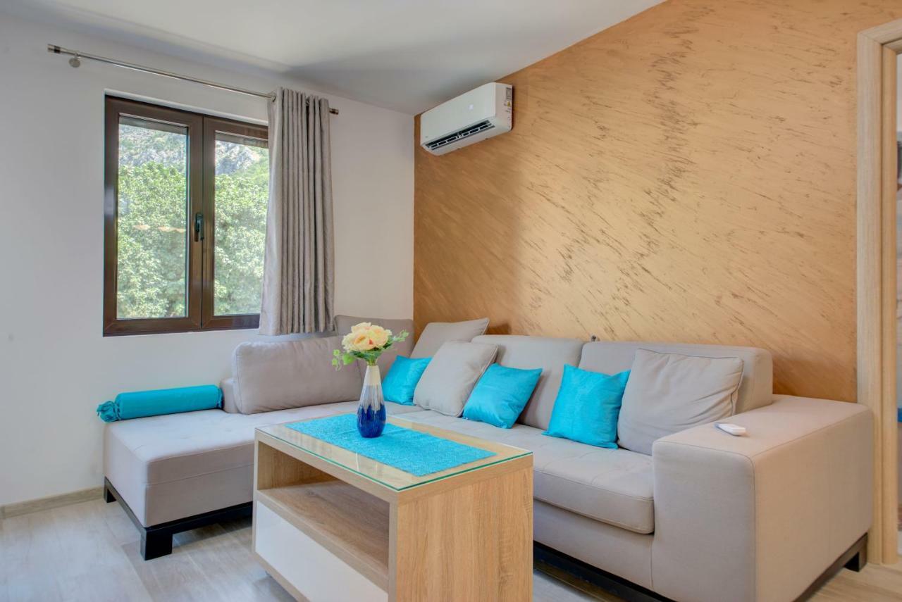 Apartment Medusa Risan Kültér fotó