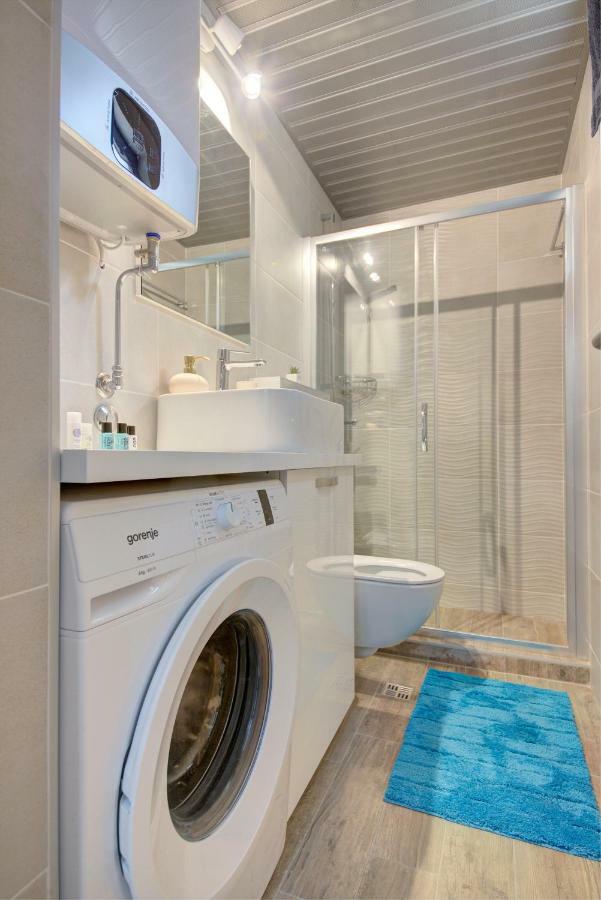Apartment Medusa Risan Kültér fotó